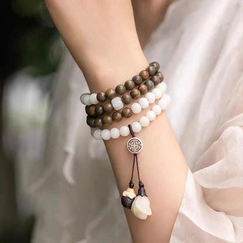 KarmaRipple's Authentic Green Sandalwood Bodhi Seed Soothing Bracelet p1